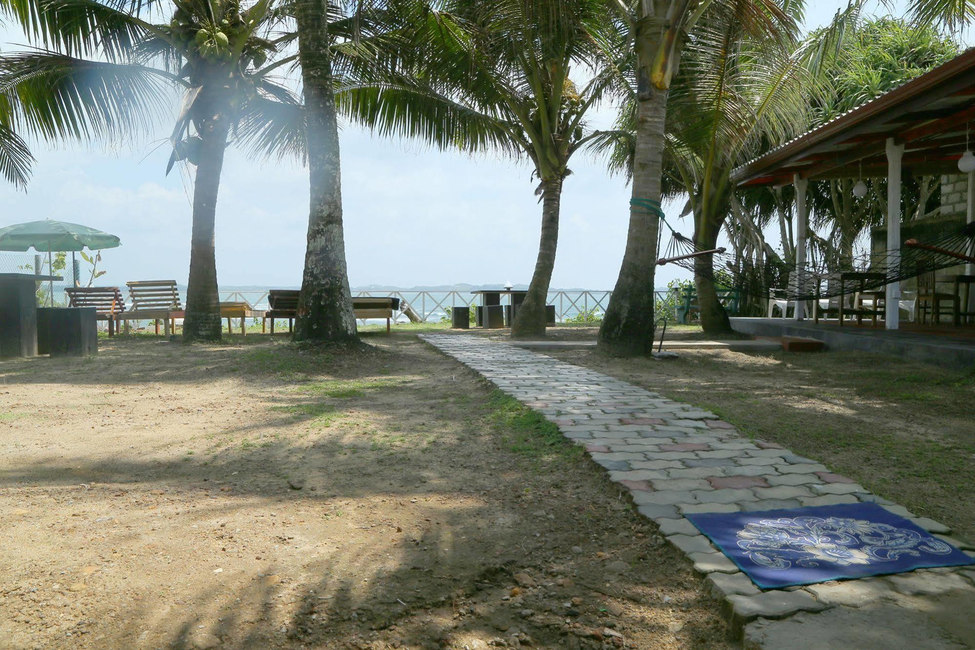 Dinsara Pearl Villa Weligama Exterior foto